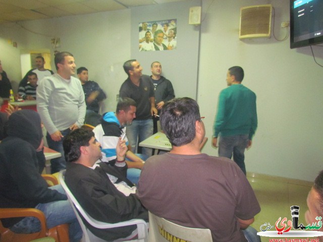 اجواء المقاهي اثناء مباراة الريال والبرشا